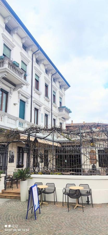 Residenza Porta Brescia Villa Peschiera del Garda Dış mekan fotoğraf