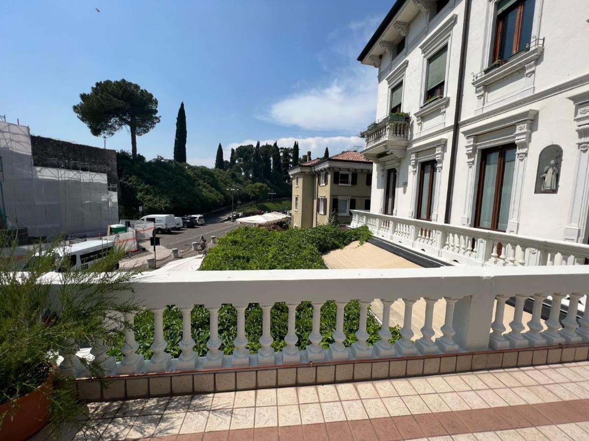 Residenza Porta Brescia Villa Peschiera del Garda Dış mekan fotoğraf