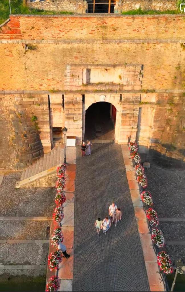 Residenza Porta Brescia Villa Peschiera del Garda Dış mekan fotoğraf