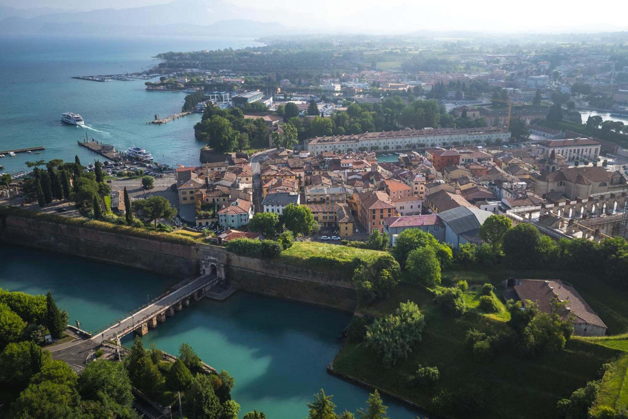 Residenza Porta Brescia Villa Peschiera del Garda Dış mekan fotoğraf